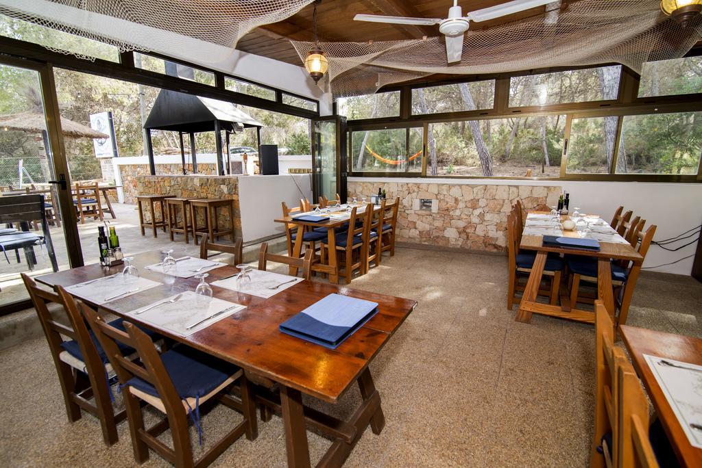 Hostal Cala Boix Es Cana Zewnętrze zdjęcie