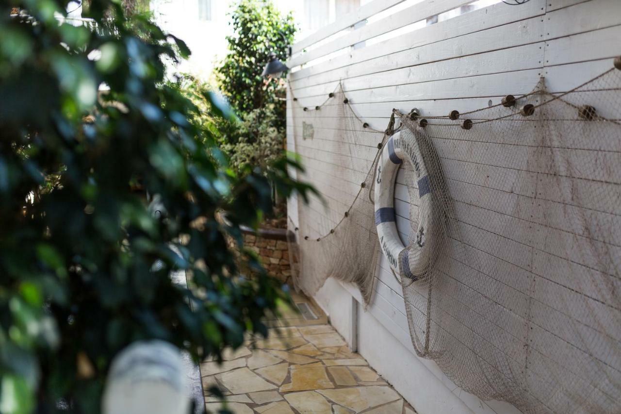 Hostal Cala Boix Es Cana Zewnętrze zdjęcie