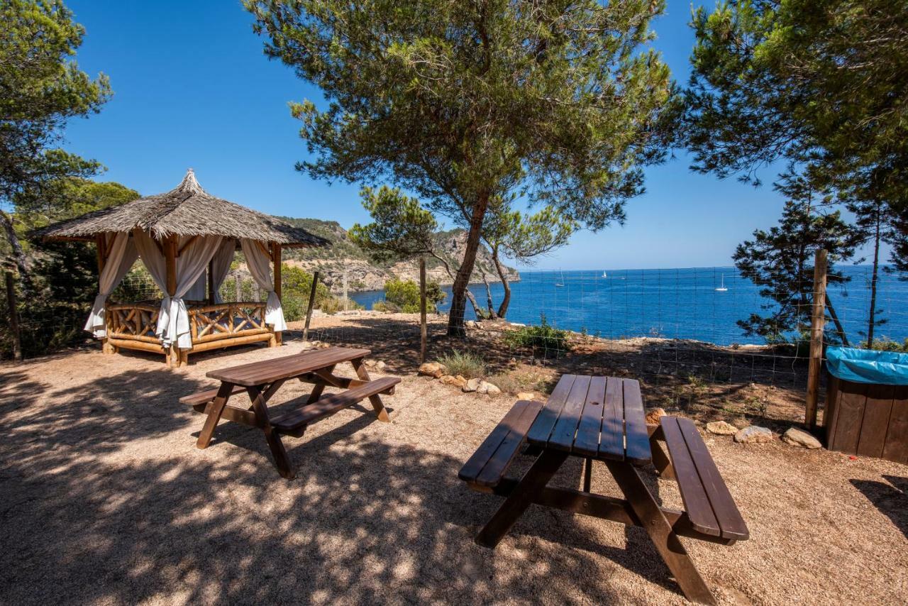 Hostal Cala Boix Es Cana Zewnętrze zdjęcie